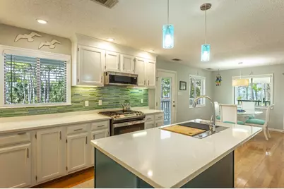 300 Cook St, Saint George Island, FL 32328 - Photo 10