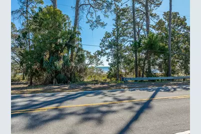 3202 Hwy 98 E, Lanark Village, FL 32323 - Photo 2