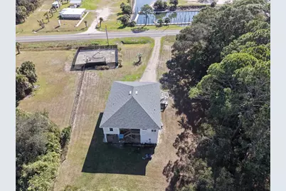2361 Hwy 98 E, Carrabelle, FL 32323 - Photo 4