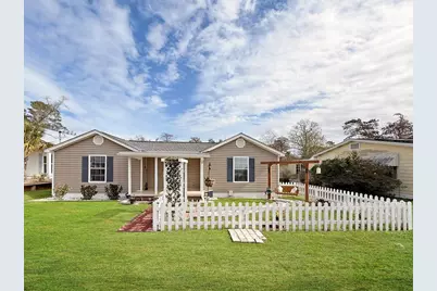 511 Woodward Ave, Port Saint Joe, FL 32456 - Photo 2