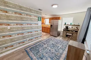 511 Woodward Ave, Port Saint Joe, FL 32456 - Photo 12