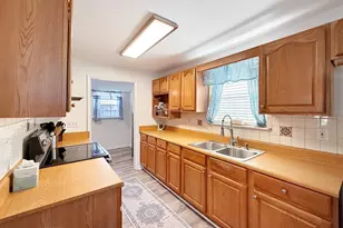 511 Woodward Ave, Port Saint Joe, FL 32456 - Photo 8
