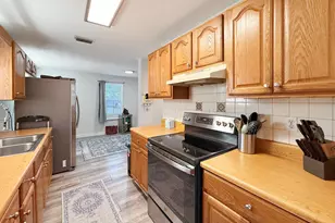 511 Woodward Ave, Port Saint Joe, FL 32456 - Photo 8