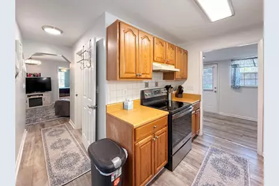 511 Woodward Ave, Port Saint Joe, FL 32456 - Photo 10