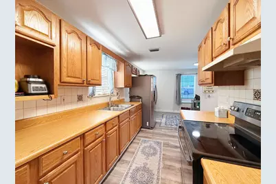 511 Woodward Ave, Port Saint Joe, FL 32456 - Photo 10