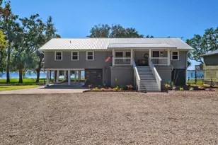 680 Alligator Dr, Alligator Point, FL 32346 - Photo 2