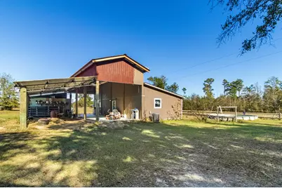 260 Our Town Rd, Wewahitchka, FL 32465 - Photo 22