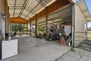 260 Our Town Rd, Wewahitchka, FL 32465 - Photo 18