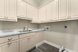 211 Highland Dr, Wewahitchka, FL 32465 - Photo 30