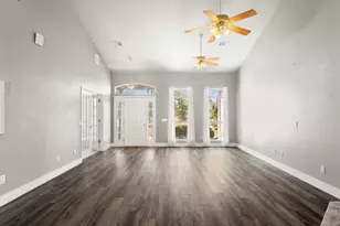 211 Highland Dr, Wewahitchka, FL 32465 - Photo 8