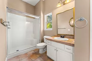 211 Highland Dr, Wewahitchka, FL 32465 - Photo 20