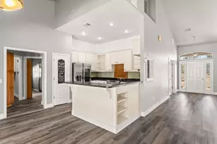 211 Highland Dr, Wewahitchka, FL 32465 - Photo 12