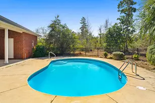 211 Highland Dr, Wewahitchka, FL 32465 - Photo 6