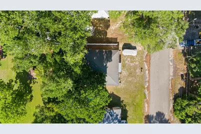 621 Maddox St, Port Saint Joe, FL 32456 - Photo 32