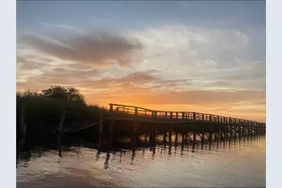 130 14th St, Apalachicola, FL 32320 - Photo 12