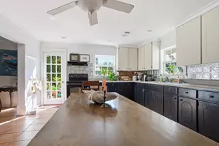 130 14th St, Apalachicola, FL 32320 - Photo 30