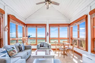 1940 Nautilus Dr, Saint George Island, FL 32328 - Photo 10