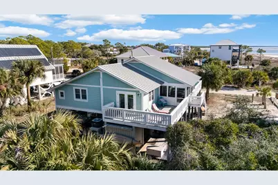 257 Oak St, Port Saint Joe, FL 32456 - Photo 2