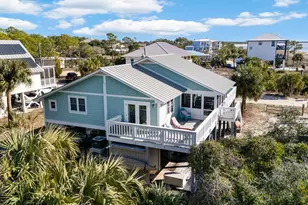 257 Oak St, Port Saint Joe, FL 32456 - Photo 2