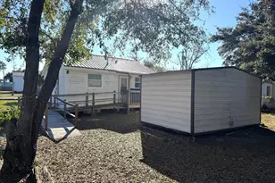 2725 E 7th St, Panama City, FL 32401 - Photo 10