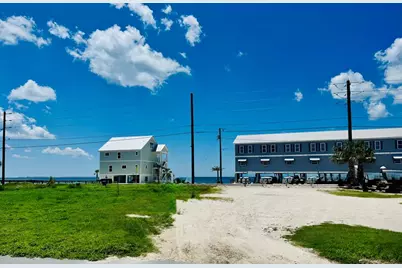 828 Oleander Ave, Mexico Beach, FL 32456 - Photo 4