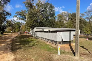 8738 SW Quail Ave, Bristol, FL 32321 - Photo 2