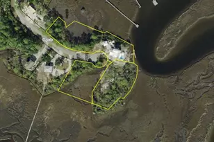 1622 Bayou Dr, Carrabelle, FL 32322 - Photo 88