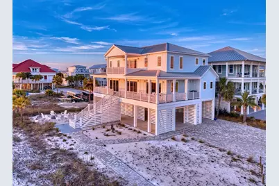 106 25th St, Mexico Beach, FL 32456 - Photo 2