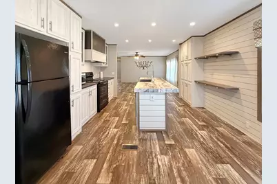 175 Hannah Cir, Wewahitchka, FL 32465 - Photo 10