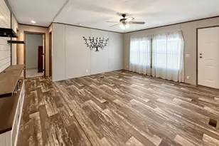 175 Hannah Cir, Wewahitchka, FL 32465 - Photo 8