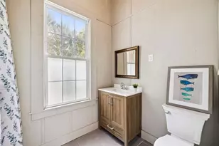 107 Avenue B, Apalachicola, FL 32320 - Photo 28