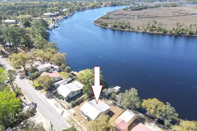 809 Three Rivers Rd, Carrabelle, FL 32322 - Photo 14