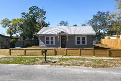 809 Three Rivers Rd, Carrabelle, FL 32322 - Photo 2