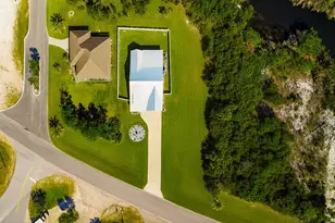 528 N 15th St, Mexico Beach, FL 32456 - Photo 32