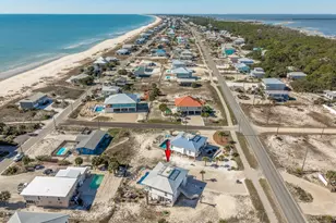 908 E Gulf Beach Dr, Saint George Island, FL 32328 - Photo 2