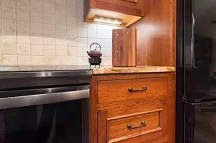 190 11th St, Apalachicola, FL 32320 - Photo 8