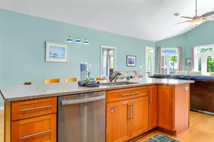 327 Bradford St, Saint George Island, FL 32328 - Photo 14