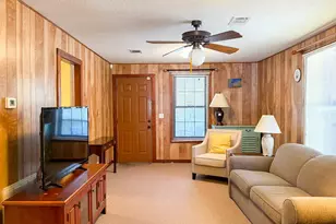 902 Tallahassee St, Carrabelle, FL 32322 - Photo 14