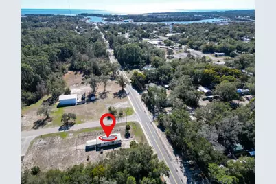 902 Tallahassee St, Carrabelle, FL 32322 - Photo 6