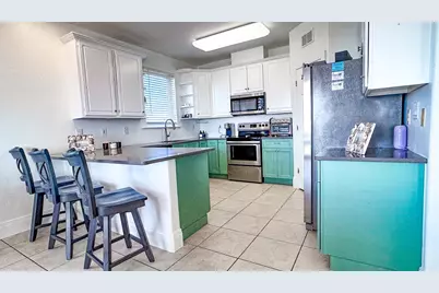 949 West Gulf Beach Dr, Saint George Island, FL 32328 - Photo 12