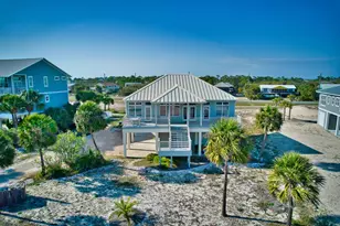 325 W Gorrie Dr, Saint George Island, FL 32328 - Photo 2
