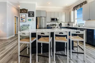 325 W Gorrie Dr, Saint George Island, FL 32328 - Photo 10