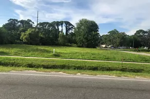 319 Hwy 98, Eastpoint, FL 32328 - Photo 1