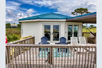 367 Gulf Shore Dr, Carrabelle, FL 32322 - Photo 32