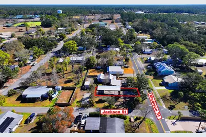415 Madison St, Port Saint Joe, FL 32456 - Photo 12