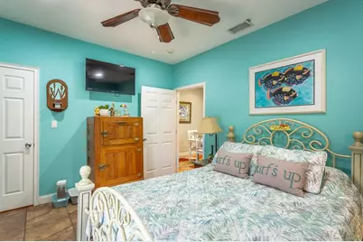 301 Sweet Bay Cir, Eastpoint, FL 32328 - Photo 26