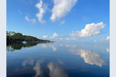 301 Sweet Bay Cir, Eastpoint, FL 32328 - Photo 60