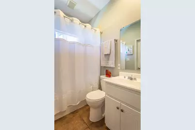 301 Sweet Bay Cir, Eastpoint, FL 32328 - Photo 32