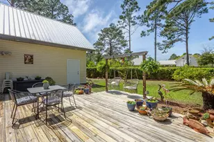 301 Sweet Bay Cir, Eastpoint, FL 32328 - Photo 42