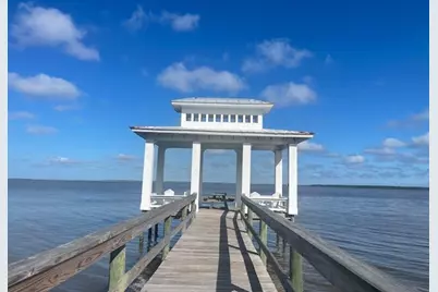 301 Sweet Bay Cir, Eastpoint, FL 32328 - Photo 56